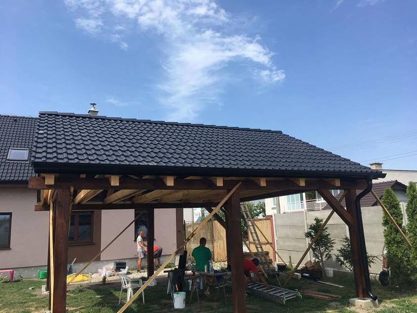 Altánok - Škridla Bramac Klasik Protector čierna - Šaštín-Stráže