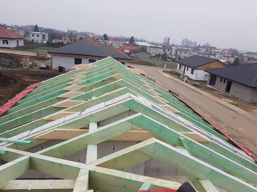 Krov Bungalov - Holíč - foto 4