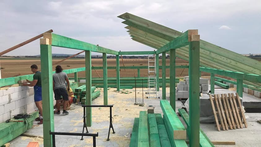 Krov Bungalov - Vrádište