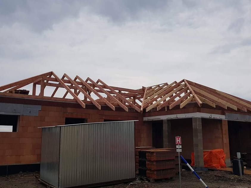 Krov + Škridla Creaton Balance čierna matná engoba - Skalica - foto 9