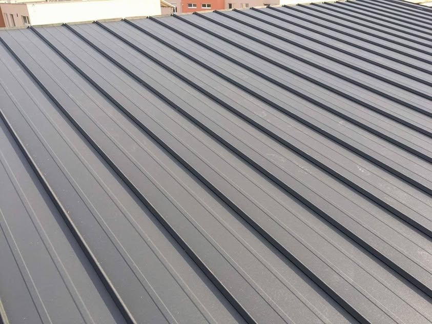 Plechová krytina - Metrotile mKlip antracitová - Stupava