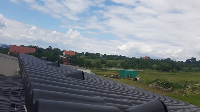 Škridla Bramac Max 7 ebenovo čierna - Mokrý Háj