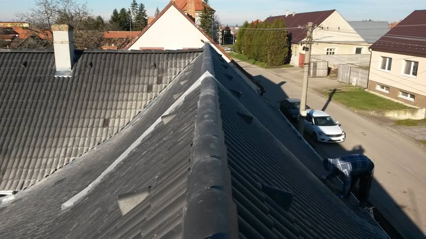 Škridla Bramac Rímská Novo čierna - Gbely - foto 3