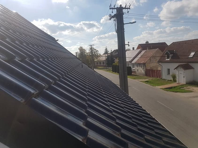 Škridla Creaton Balance čierna glazúra - Brodské - foto 2