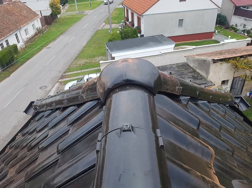 Škridla Creaton Balance čierna glazúra - Brodské - foto 3