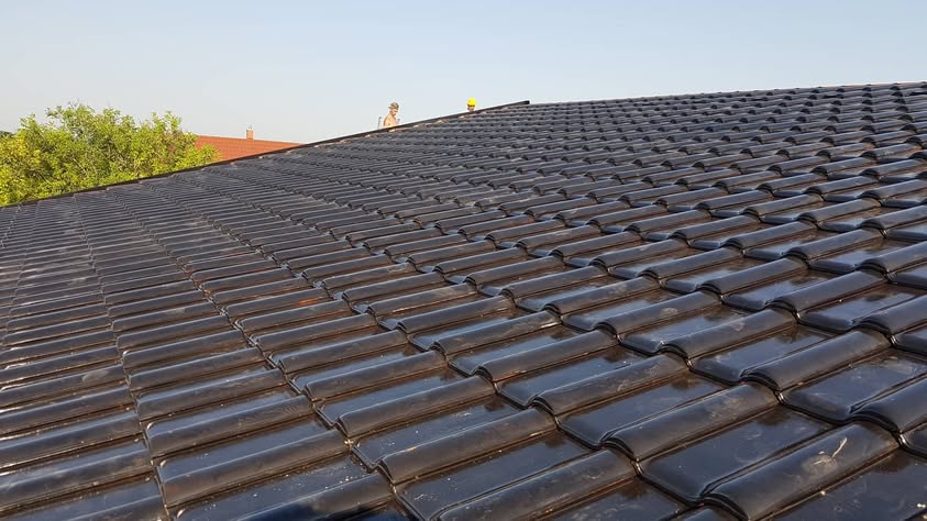 Škridla Creaton Balance čierna glazúra - Holíč - foto 4