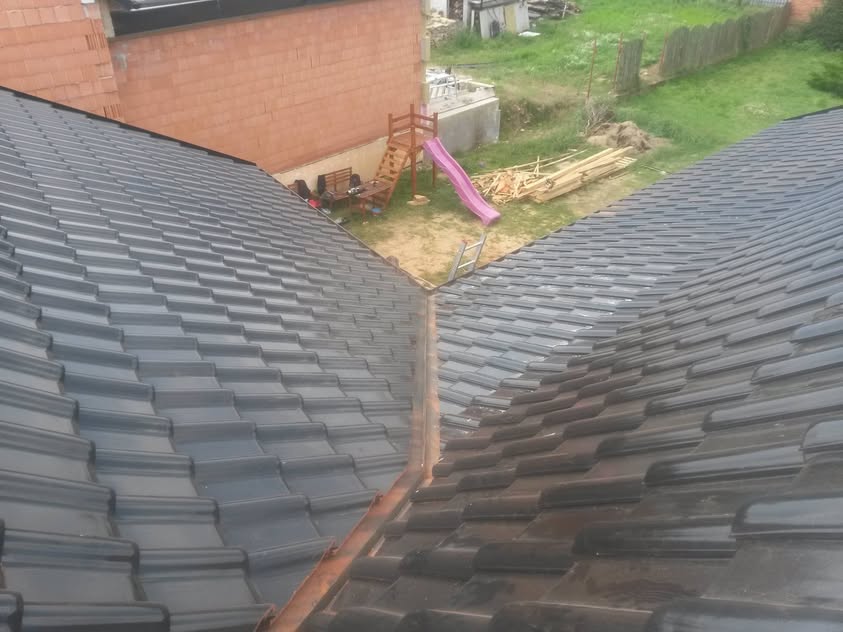 Škridla Creaton Balance čierna glazúra - Mokrý Háj