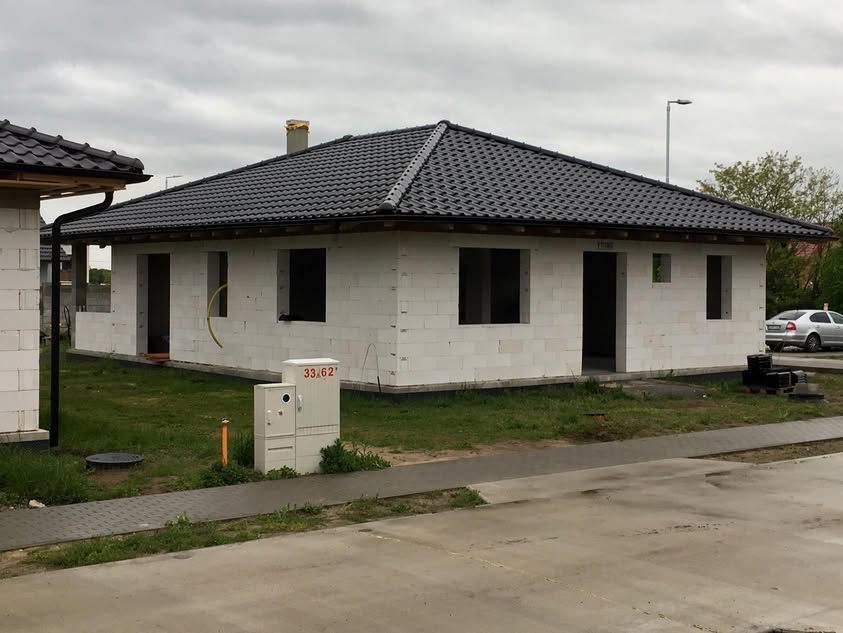 Škridla Creaton Balance čierna glazúra - Sekule - foto 2