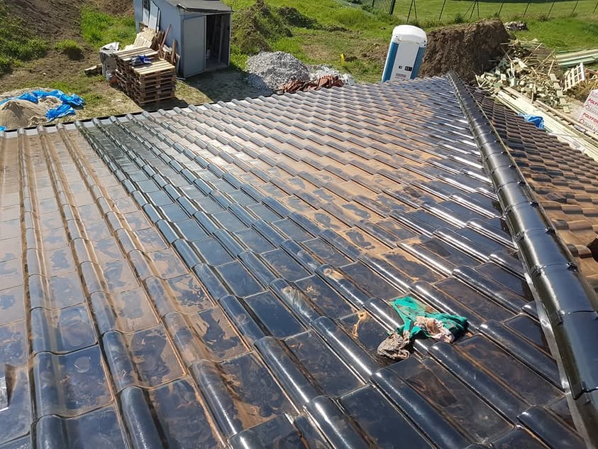 Škridla Creaton Balance čierna glazúra - Senica