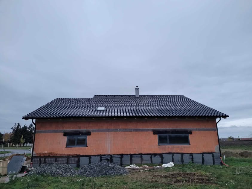 Škridla Creaton Balance čierna glazúra - Veselí nad Moravou - foto 10