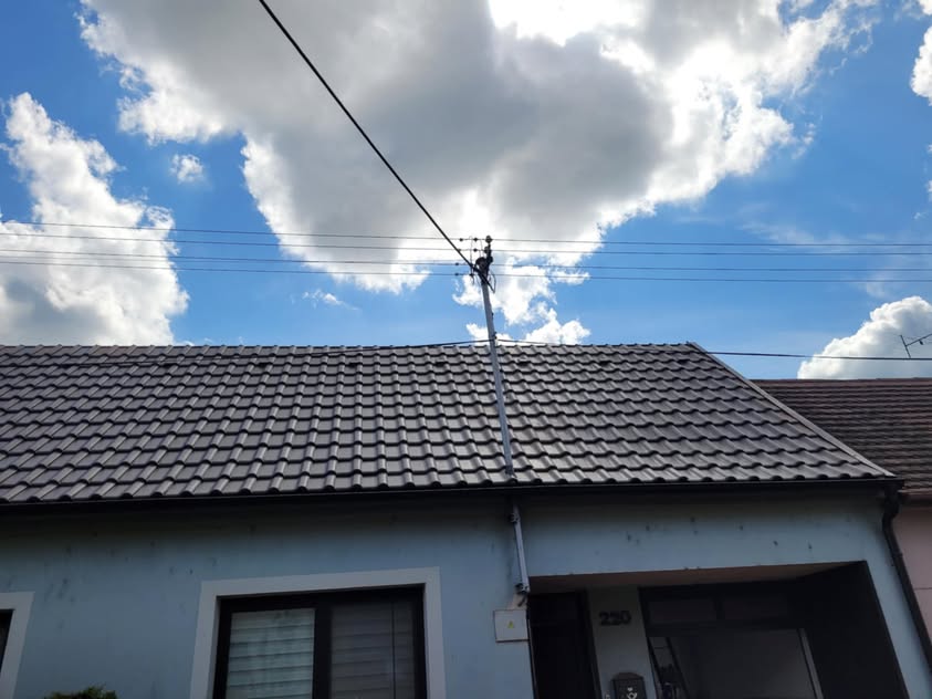 Škridla Creaton Balance hnedá engoba - Sudoměřice - foto 2