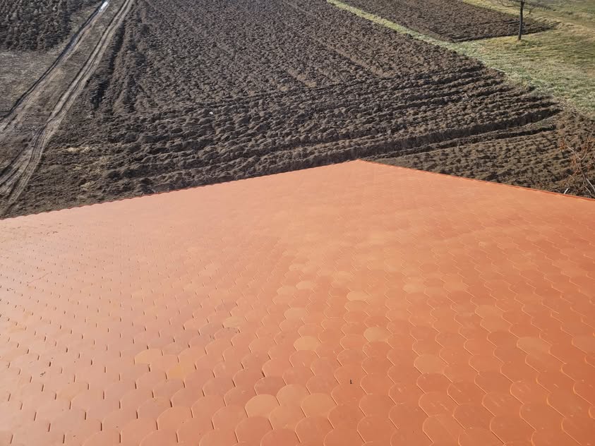 Škridla Creaton Bobrovka Klasik červená engoba - Strážnice - foto 3