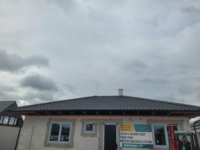Škridla Creaton Koda matná antracit engoba - Polešovice