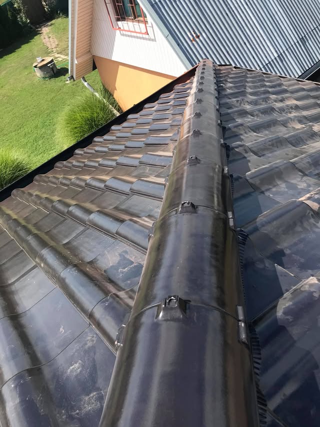 Škridla Creaton Magnum čierna glazúra - Hodonín - foto 3