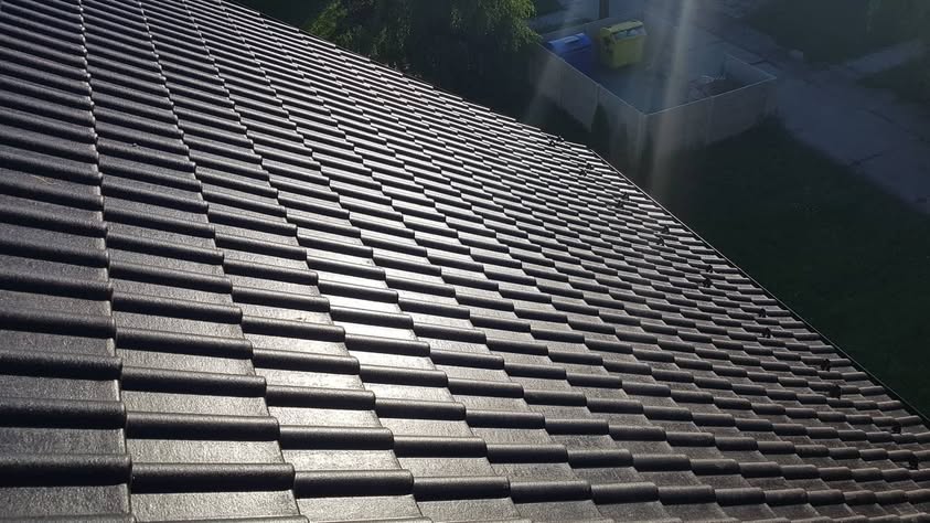 Škridla KM Beta Briliant čierna - Gbely - foto 3