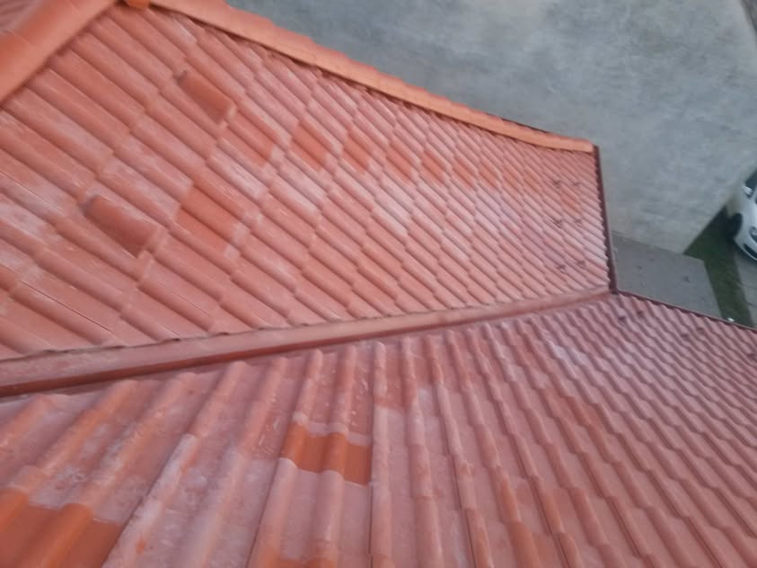 Škridla KM BETA Briliant tehlovočervená - Gbely