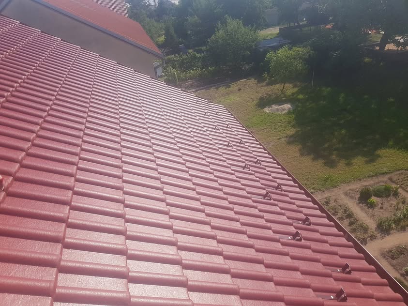 Škridla KM Beta Briliant višňová - Gbely