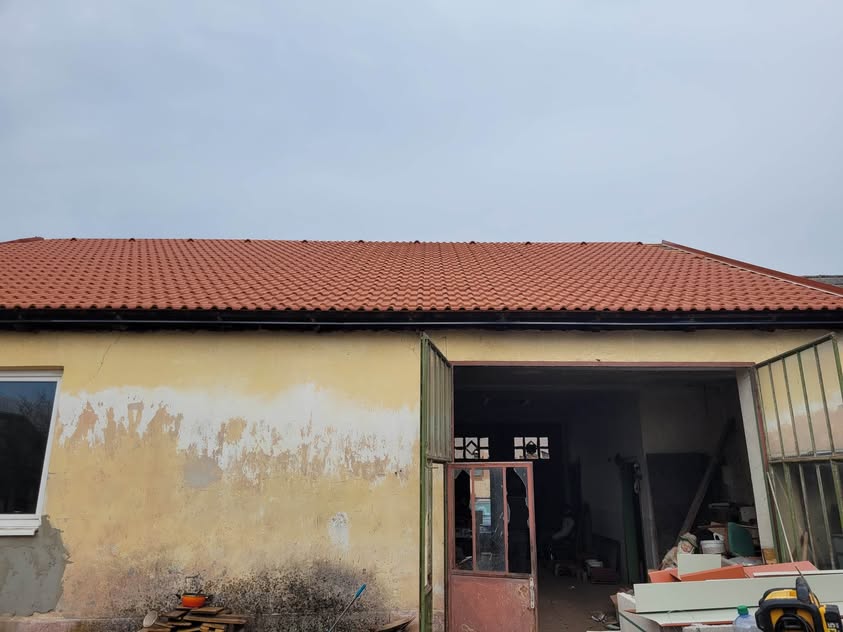 Škridla KM Beta Elegant tehlovočervená - Trnovec