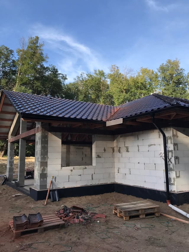 Škridla Roben Monza Plus čierna glazúra - Dojč - foto 2