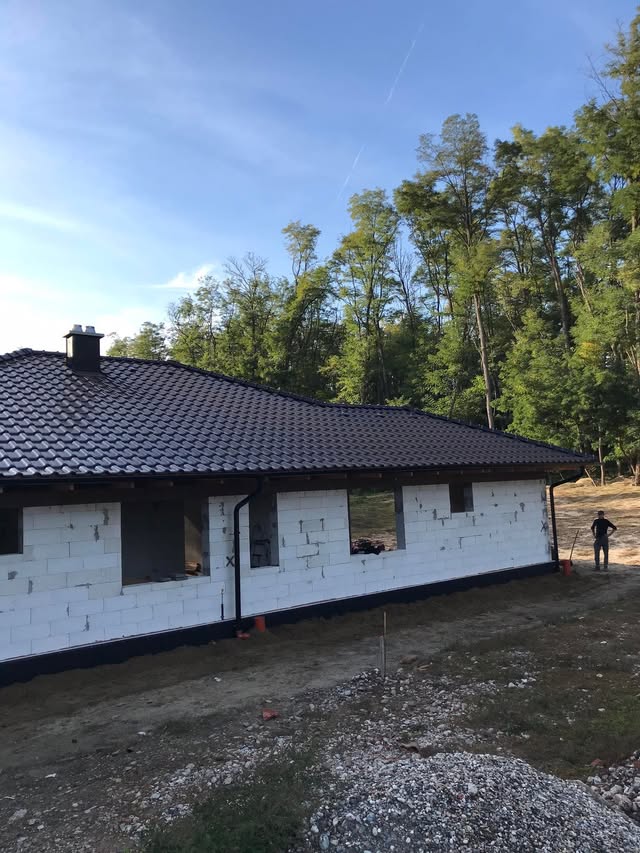 Škridla Roben Monza Plus čierna glazúra - Dojč - foto 3