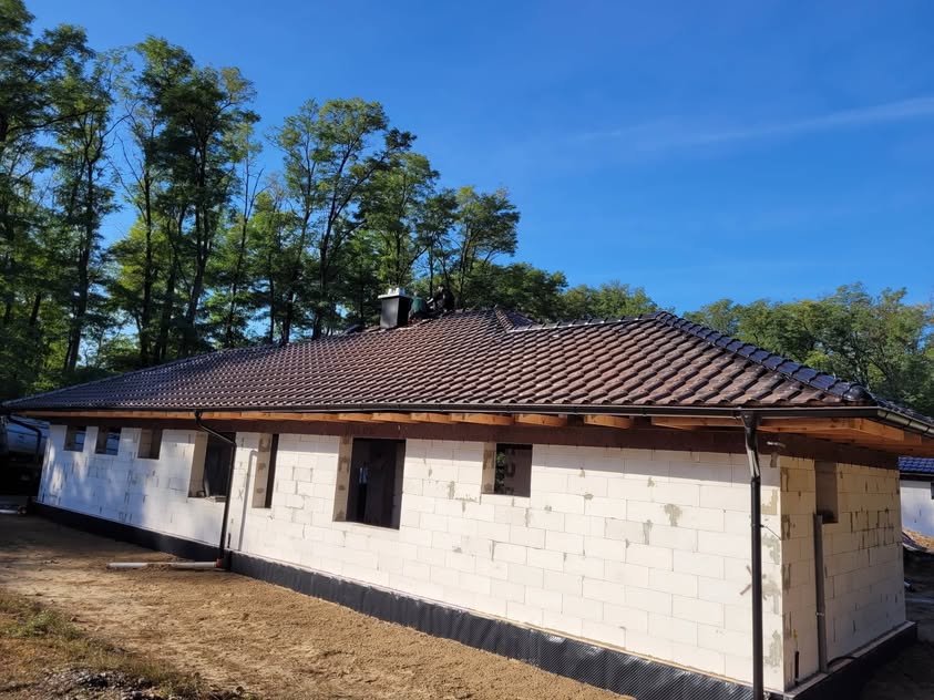 Škridla Roben Monza Plus čierna glazúra - Dojč - foto 4
