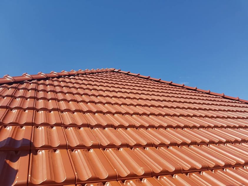 Škridla Tondach Francúzska 12 červená engoba - Gbely - foto 3