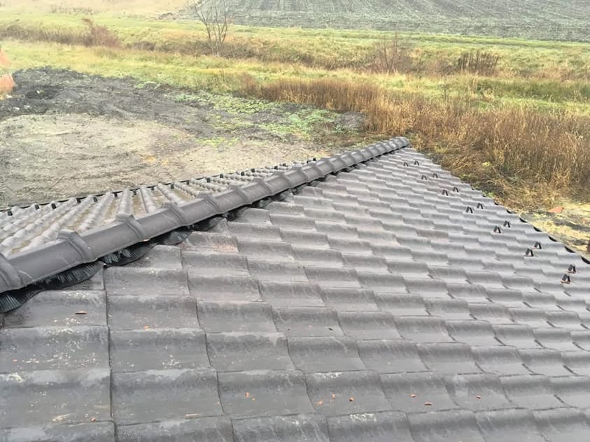 Škridla Tondach Samba 11 čierna engoba - Jakubov - foto 3