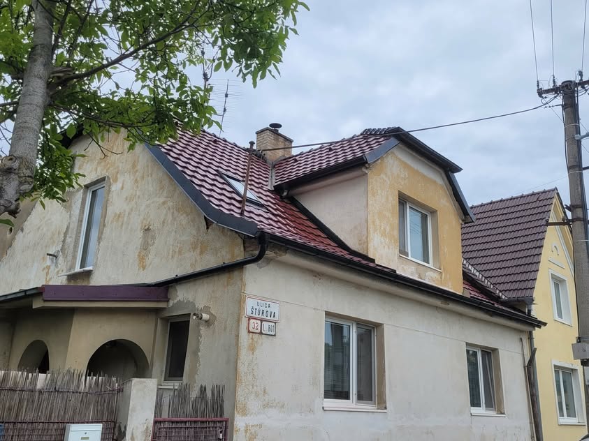 Škridla Tondach Stodo višňová glazúra - Skalica