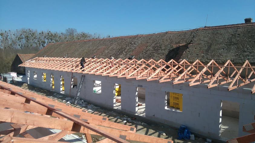 Väzníkový krov - Bulhary - foto 4