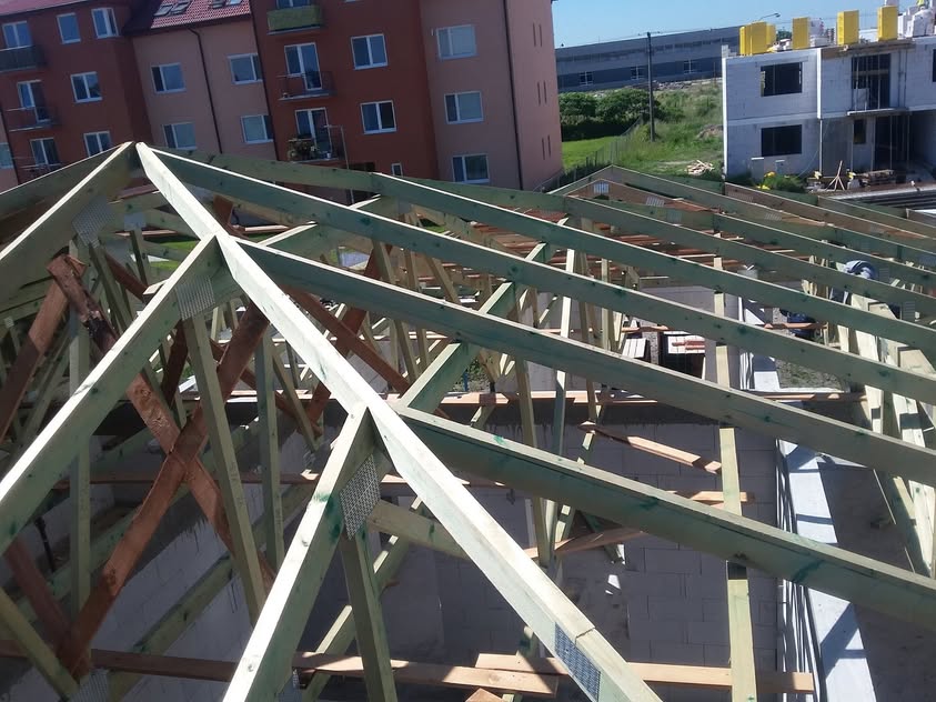 Väzníkový krov - Holíč - foto 4
