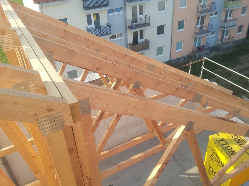 Väzníkový krov - Skalica - foto 2