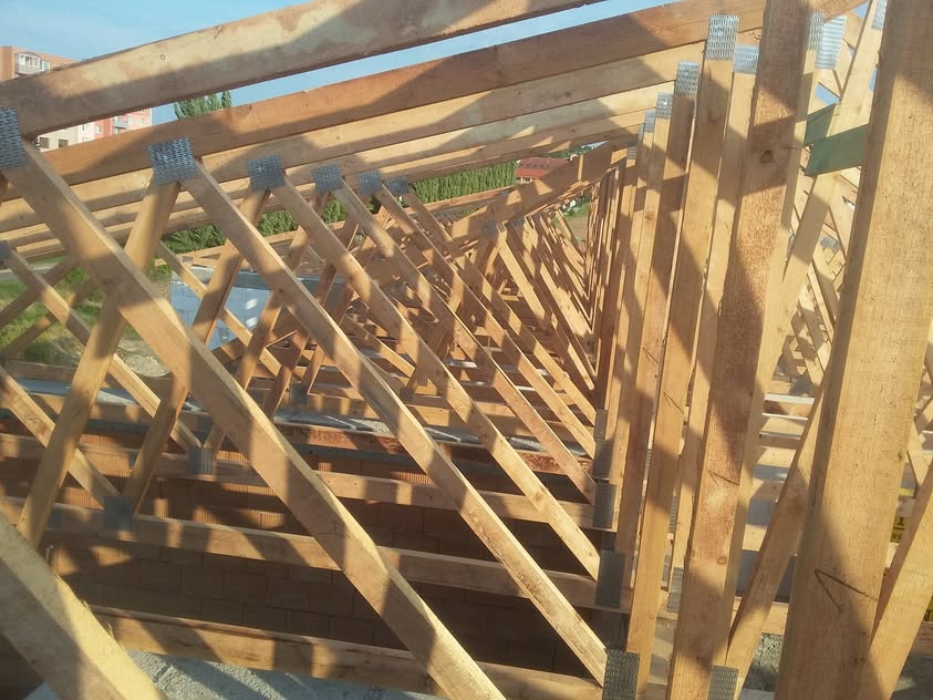 Väzníkový krov - Skalica - foto 3