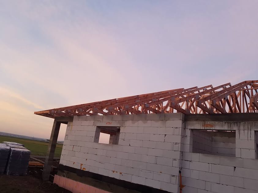 Väzníkový krov - Vrádište - foto 4
